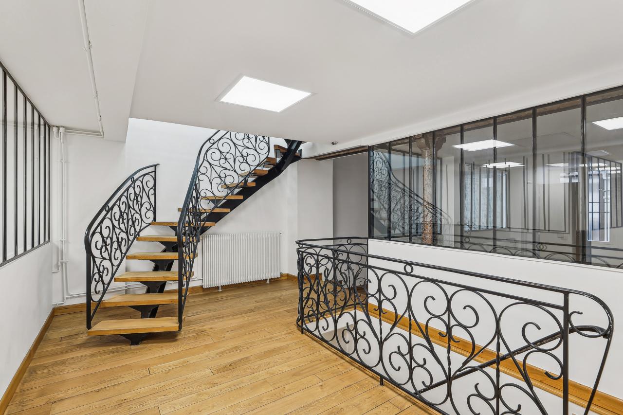 Bureau Paris 500m² Location bureau Paris OLBUR2206396 10